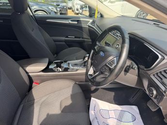 Ford Mondeo 2.0 TDCi Titanium Powershift Euro 6 (s/s) 5dr