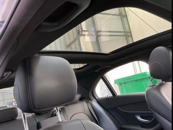 Mercedes-Benz C Class 2.1 C220d AMG Line (Premium Plus) 7G-Tronic+ Euro 6 (s/s) 4dr