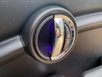 Mini Hatch 1.5 Cooper Auto Euro 6 (s/s) 3dr