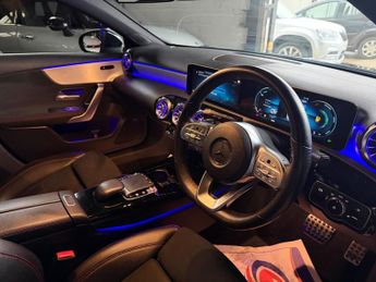 Mercedes-Benz A Class 1.3 A200 AMG Line (Premium) 7G-DCT Euro 6 (s/s) 5dr