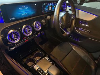 Mercedes-Benz A Class 1.3 A200 AMG Line (Premium) 7G-DCT Euro 6 (s/s) 5dr