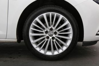 Vauxhall Astra 1.4i Turbo Elite Nav Auto Euro 6 (s/s) 5dr