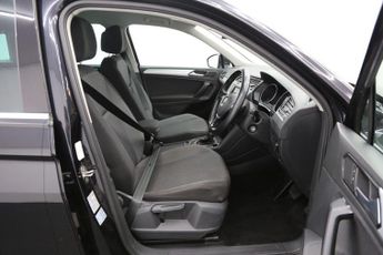 Volkswagen Tiguan 2.0 TDI BlueMotion Tech SE DSG 4Motion Euro 6 (s/s) 5dr