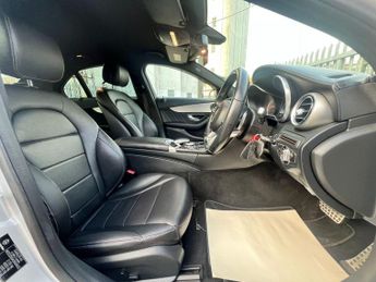 Mercedes-Benz C Class 2.1 C220 BlueTEC AMG Line G-Tronic+ Euro 6 (s/s) 4dr