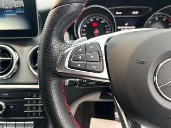 Mercedes-Benz GLA Class GLA 180 AMG LINE EDITION 1 OWNER SAT NAV REAR CAMERA
