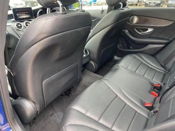 Mercedes-Benz C Class 2.0 C200 AMG Line (Premium Plus) G-Tronic+ Euro 6 (s/s) 5dr