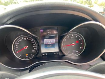 Mercedes-Benz C Class 2.0 C200 AMG Line (Premium Plus) G-Tronic+ Euro 6 (s/s) 5dr