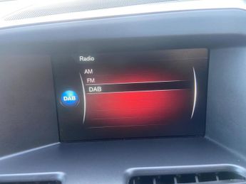 Volvo XC60 2.4 D5 R-Design Lux Nav Geartronic AWD Euro 5 5dr