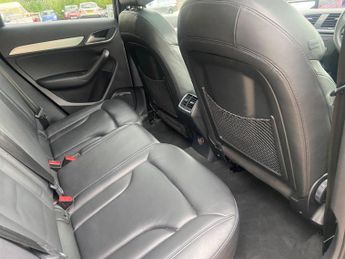 Audi Q3 2.0 TDI S line S Tronic quattro Euro 5 (s/s) 5dr