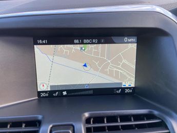 Volvo XC60 2.0 D4 SE Lux Nav Auto Euro 6 (s/s) 5dr