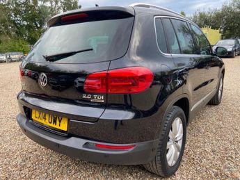 Volkswagen Tiguan 2.0 TDI BlueMotion Tech Match DSG 4WD Euro 5 (s/s) 5dr