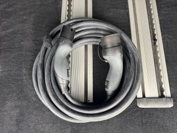 Mercedes-Benz Eqv EQV 300 Sport Premium 90KWH Auto Electric 7 SEATER/360 CAM/BURME