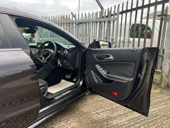 Mercedes-Benz CLA Class 2.1 CLA220 CDI AMG Sport Coupe 7G-DCT Euro 6 (s/s) 4dr