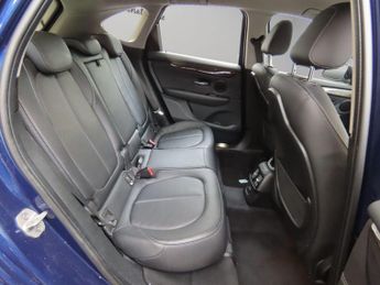 BMW 2 Series 1.5 218i Luxury Auto Euro 6 (s/s) 5dr