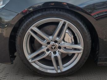 Mercedes-Benz E Class 2.0 E300 AMG Line (Premium) Cabriolet G-Tronic+ Euro 6 (s/s) 2dr