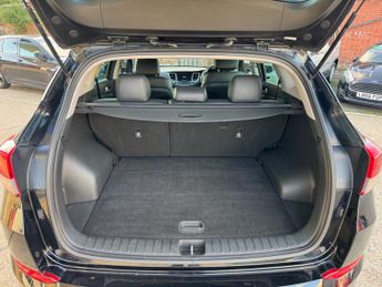 Hyundai TUCSON CRDI PREMIUM BLUE DRIVE