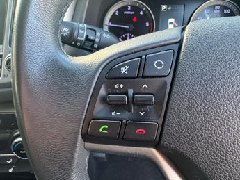 Hyundai TUCSON CRDI PREMIUM BLUE DRIVE