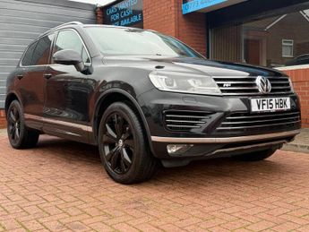 Volkswagen Touareg 3.0 TDI V6 BlueMotion Tech R-Line Tiptronic 4WD Euro 6 (s/s) 5dr