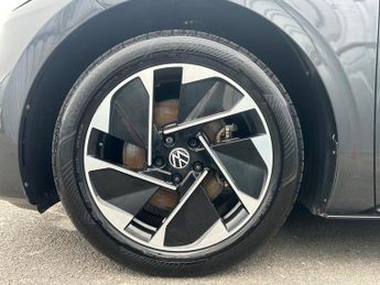 Volkswagen ID.3 TECH SAT NAV REVERING CAMERA 1 OWNER