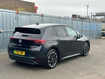 Volkswagen ID.3 TECH SAT NAV REVERING CAMERA 1 OWNER