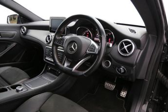 Mercedes-Benz CLA Class 1.6 CLA180 AMG Line Coupe 7G-DCT Euro 6 (s/s) 4dr