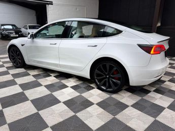 Tesla Model 3 (Dual Motor) Performance Auto 4WDE 4dr (Performance Upgrade)