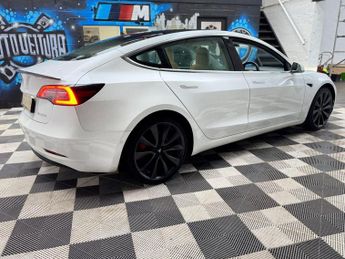 Tesla Model 3 (Dual Motor) Performance Auto 4WDE 4dr (Performance Upgrade)