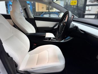 Tesla Model 3 (Dual Motor) Performance Auto 4WDE 4dr (Performance Upgrade)