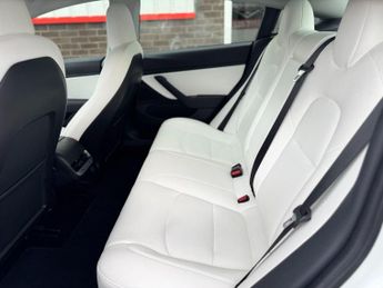 Tesla Model 3 (Dual Motor) Performance Auto 4WDE 4dr (Performance Upgrade)