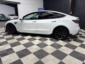 Tesla Model 3 (Dual Motor) Performance Auto 4WDE 4dr (Performance Upgrade)