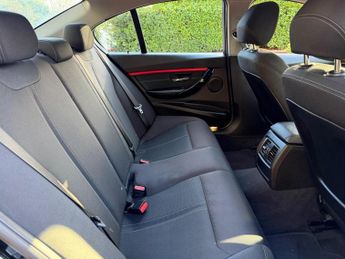 BMW 3 Series 2.0 318d Sport Auto Euro 6 (s/s) 4dr