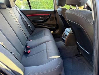 BMW 3 Series 2.0 318d Sport Auto Euro 6 (s/s) 4dr