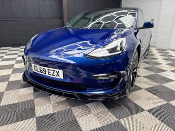 Tesla Model 3 (Dual Motor) Long Range Auto 4WDE 4dr