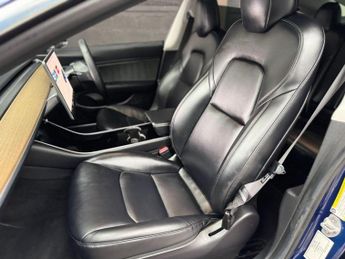 Tesla Model 3 (Dual Motor) Long Range Auto 4WDE 4dr