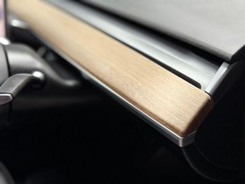 Tesla Model 3 (Dual Motor) Long Range Auto 4WDE 4dr