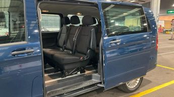 Mercedes-Benz eVito Tourer Premium L3 Auto Electric 9 Seater 100 KWH EX-LWB/PARKTRON