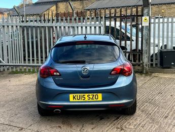 Vauxhall Astra 2.0 CDTi Elite Auto Euro 5 5dr