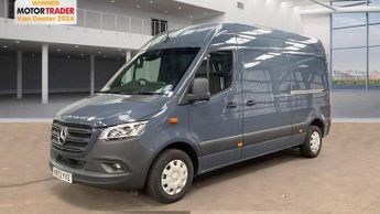 Mercedes Sprinter AUTOMATIC MWB L2H2 High Roof Premium 315 Air Con Camera Sensors 