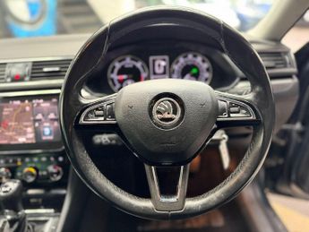 Skoda Superb 2.0 TDI SE L Executive DSG 4WD Euro 6 (s/s) 5dr