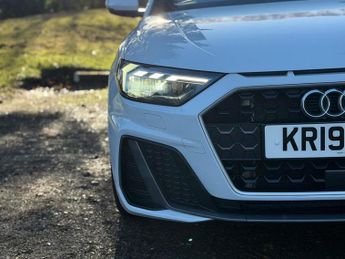 Audi A1 1.0 TFSI 30 S line Sportback S Tronic Euro 6 (s/s) 5dr