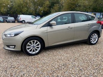 Ford Focus 1.6 Titanium Powershift Euro 6 5dr