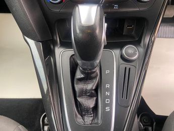 Ford Focus 1.6 Titanium Powershift Euro 6 5dr