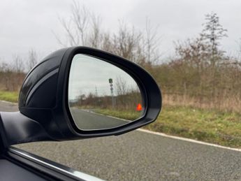 Mercedes-Benz C Class C200 MHEV AMG Line Auto Petrol Saloon PARKTRONIC/SAT NAV/FULL LE