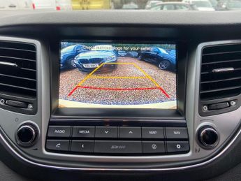 Hyundai TUCSON 1.7 CRDi Blue Drive Premium DCT Euro 6 (s/s) 5dr