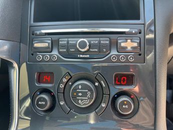 Peugeot 3008 BLUE HDI S/S ALLURE