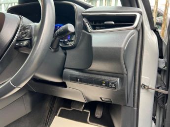 Toyota Corolla 1.8 VVT-h Icon CVT Euro 6 (s/s) 5dr