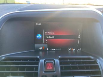 Volvo XC60 2.4 D4 SE Lux Nav Geartronic AWD Euro 5 5dr