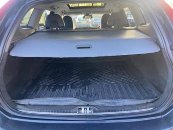 Volvo XC60 2.4 D4 SE Lux Nav Geartronic AWD Euro 5 5dr