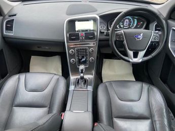 Volvo XC60 2.4 D5 SE Lux Nav Auto AWD Euro 6 (s/s) 5dr
