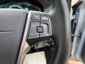 Volvo XC60 2.4 D5 SE Lux Nav Auto AWD Euro 6 (s/s) 5dr